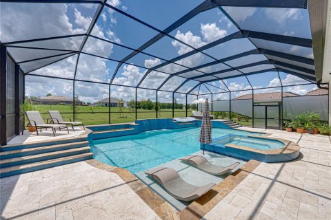 Casa en venta en Dade City, Florida, 4 dormitorios, 319.58 m2 № 1893915 - foto 24