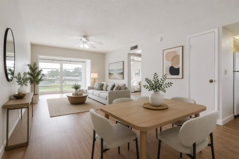 Condo in Clearwater, Florida, 1 bedroom  № 2106835 - photo 4
