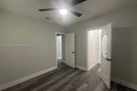 Casa en alquiler en North Miami Beach, Florida, 2 dormitorios, 142.33 m2 № 2010773 - foto 5