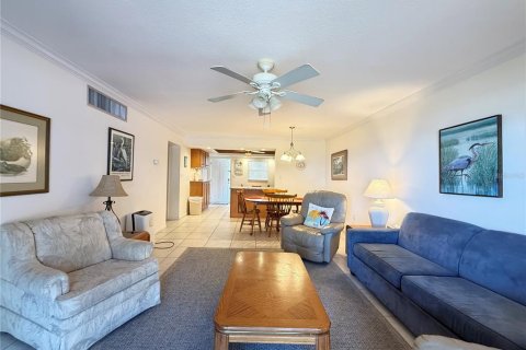 Copropriété à vendre à New Smyrna Beach, Floride: 2 chambres, 93.83 m2 № 2093576 - photo 3