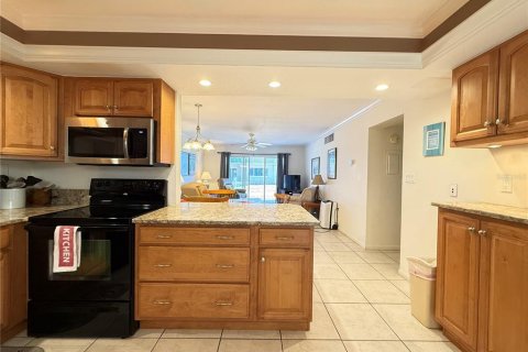 Copropriété à vendre à New Smyrna Beach, Floride: 2 chambres, 93.83 m2 № 2093576 - photo 12