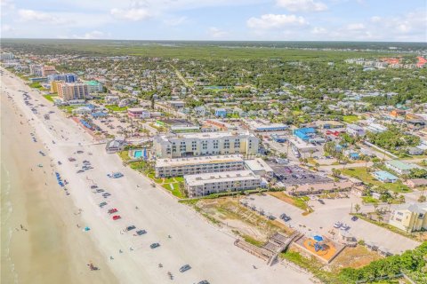 Copropriété à vendre à New Smyrna Beach, Floride: 2 chambres, 93.83 m2 № 2093576 - photo 25