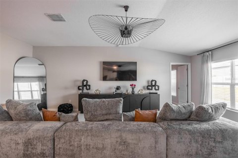 House in Sun City Center, Florida 4 bedrooms, 179.77 sq.m. № 2105890 - photo 19