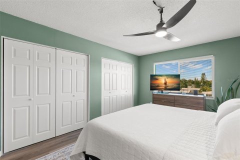 Condominio en venta en Kenneth City, Florida, 2 dormitorios, 106.84 m2 № 1853762 - foto 16