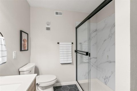 Condominio en venta en Kenneth City, Florida, 2 dormitorios, 106.84 m2 № 1853762 - foto 18
