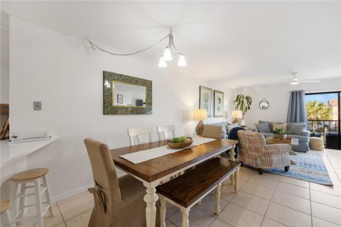 Condo in Saint Augustine, Florida, 2 bedrooms № 2094561 - photo 24