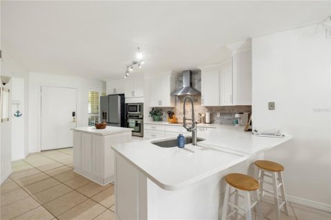 Condo in Saint Augustine, Florida, 2 bedrooms № 2094561 - photo 22