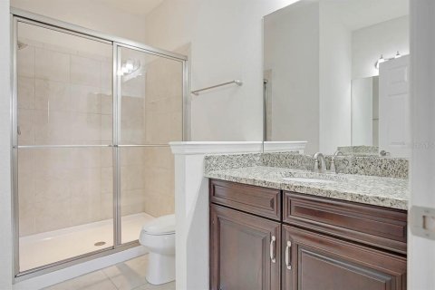 Townhouse in Fish Hawk, Florida 3 bedrooms, 149.2 sq.m. № 1910152 - photo 17