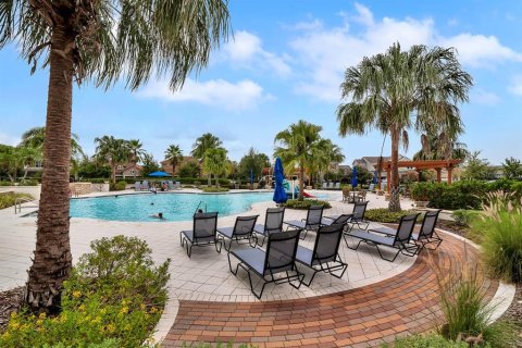 Townhouse in Fish Hawk, Florida 3 bedrooms, 149.2 sq.m. № 1910152 - photo 30