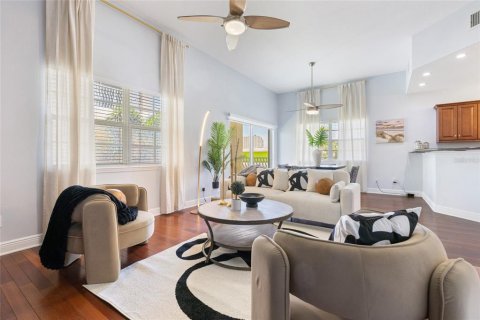 Appartement à louer à Redington Shores, Floride: 3 chambres, 236.34 m2 № 1817410 - photo 6