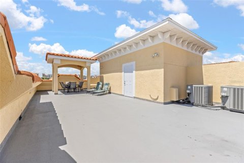 Appartement à louer à Redington Shores, Floride: 3 chambres, 236.34 m2 № 1817410 - photo 30