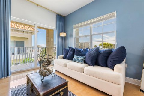 Appartement à louer à Redington Shores, Floride: 3 chambres, 236.34 m2 № 1817410 - photo 25