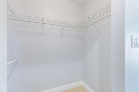 Appartement à louer à Redington Shores, Floride: 3 chambres, 236.34 m2 № 1817410 - photo 17