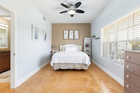 Appartement à louer à Redington Shores, Floride: 3 chambres, 236.34 m2 № 1817410 - photo 15