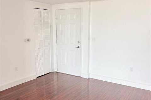 Copropriété à louer à Boynton Beach, Floride: 2 chambres, 107.12 m2 № 2146193 - photo 9