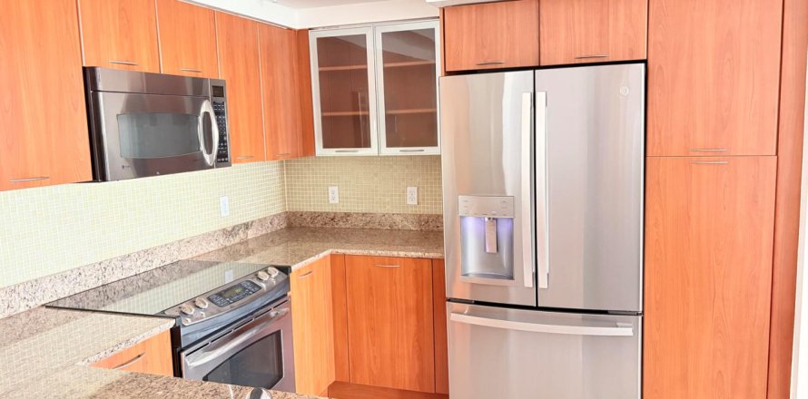 Condo à Boynton Beach, Floride, 2 chambres  № 2146193