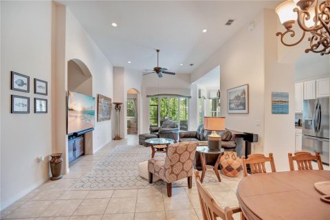 Casa en venta en DeBary, Florida, 4 dormitorios, 179.77 m2 № 2383585 - foto 8