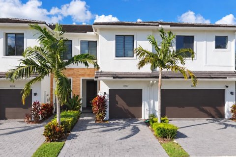 Touwnhouse à Homestead, Floride 3 chambres, 142.14 m2 № 2406165