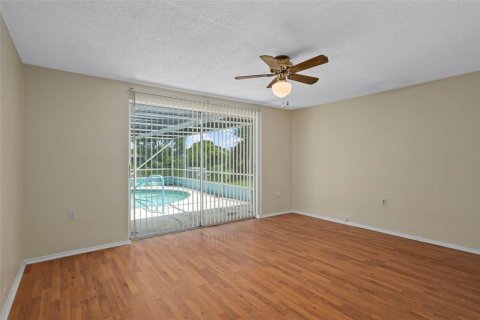 Casa en alquiler en Port Richey, Florida, 2 dormitorios, 133.97 m2 № 1919150 - foto 27