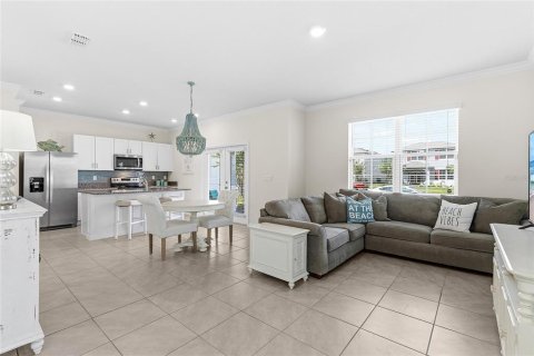 Townhouse in New Smyrna Beach, Florida 3 bedrooms, 149.94 sq.m. № 2155773 - photo 3