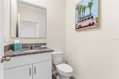 Townhouse in New Smyrna Beach, Florida 3 bedrooms, 149.94 sq.m. № 2155773 - photo 16