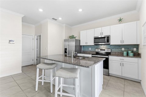 Townhouse in New Smyrna Beach, Florida 3 bedrooms, 149.94 sq.m. № 2155773 - photo 14