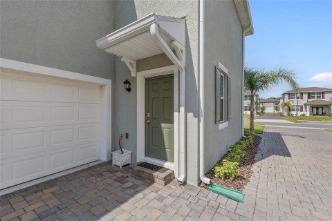 Townhouse in New Smyrna Beach, Florida 3 bedrooms, 149.94 sq.m. № 2155773 - photo 29