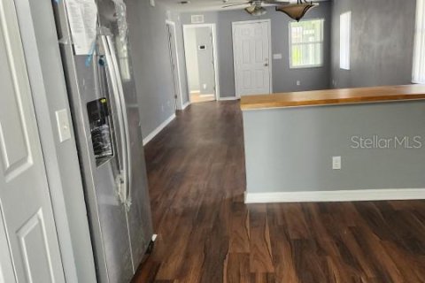 House in Lakeland, Florida 3 bedrooms, 118.36 sq.m. № 1211072 - photo 5