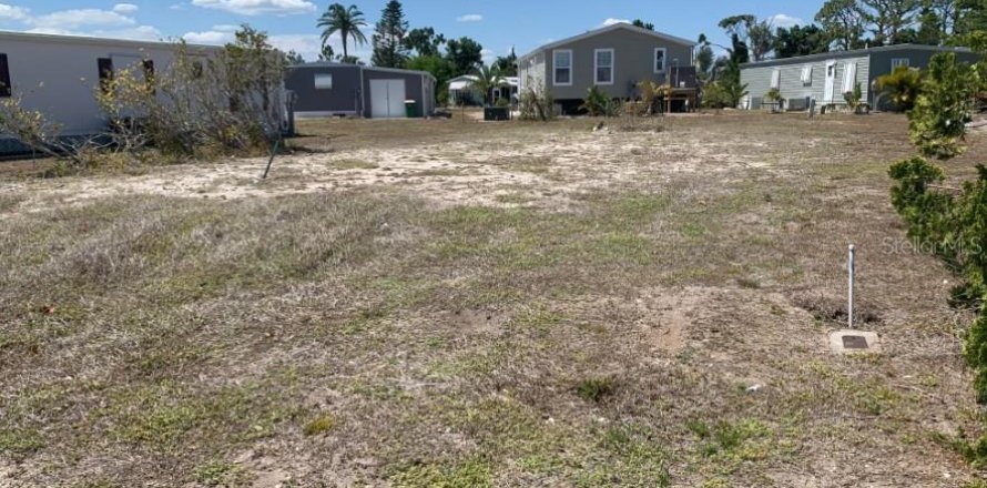 Terrain à Port Charlotte, Floride № 2212664