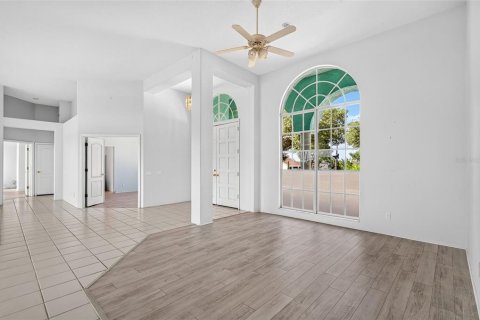 House in Riverview, Florida 4 bedrooms, 342.25 sq.m. № 2151846 - photo 17