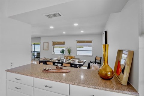 Condominio en venta en Longboat Key, Florida, 3 dormitorios, 151.99 m2 № 1735473 - foto 20
