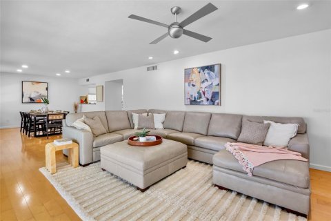Condominio en venta en Longboat Key, Florida, 3 dormitorios, 151.99 m2 № 1735473 - foto 6