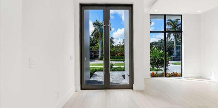 House in Boca Raton, Florida 5 bedrooms, 508.45 sq.m. № 701612