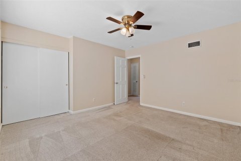 Condo in Daytona Beach, Florida, 2 bedrooms  № 1628439 - photo 17
