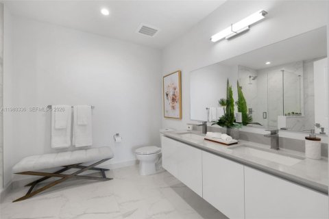 Copropriété à louer à Hallandale Beach, Floride: 2 chambres, 117.43 m2 № 2046416 - photo 29