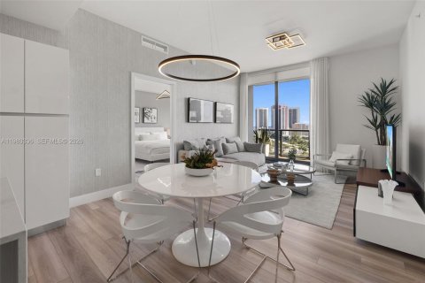 Copropriété à louer à Hallandale Beach, Floride: 2 chambres, 117.43 m2 № 2046416 - photo 6