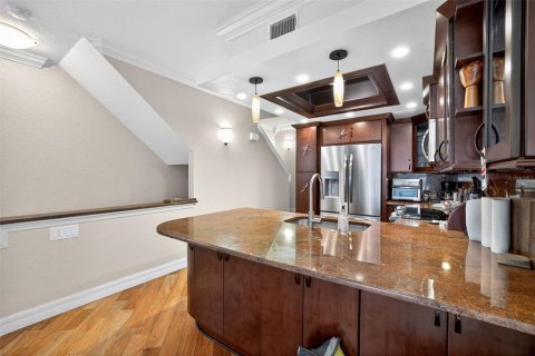 Touwnhouse à vendre à Oldsmar, Floride: 3 chambres, 166.39 m2 № 2108273 - photo 9