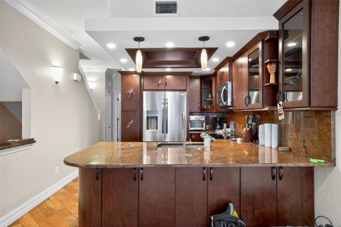Touwnhouse à vendre à Oldsmar, Floride: 3 chambres, 166.39 m2 № 2108273 - photo 7
