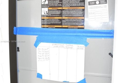 Copropriété à vendre à Sunrise, Floride: 2 chambres, 78.97 m2 № 1976412 - photo 29