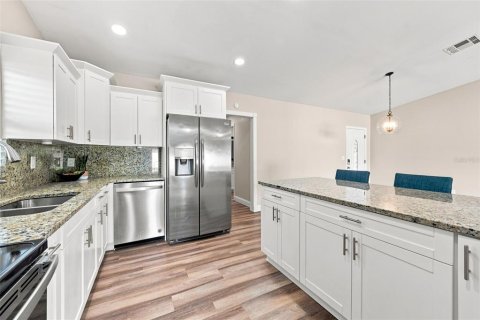 Villa ou maison à vendre à Clearwater, Floride: 3 chambres, 159.42 m2 № 2337307 - photo 19