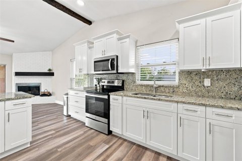 Villa ou maison à vendre à Clearwater, Floride: 3 chambres, 159.42 m2 № 2337307 - photo 20