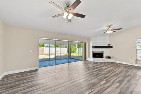 Villa ou maison à vendre à Clearwater, Floride: 3 chambres, 159.42 m2 № 2337307 - photo 9