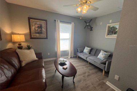 Casa en alquiler en Punta Gorda, Florida, 2 dormitorios, 127.55 m2 № 1591534 - foto 9