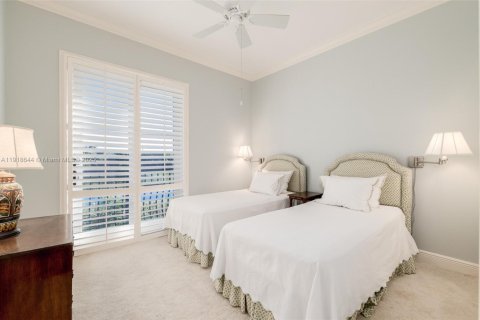 Снять в аренду таунхаус в Хоб-Саунд, Флорида 3 спальни, 195.09м2, № 2034444 - фото 27