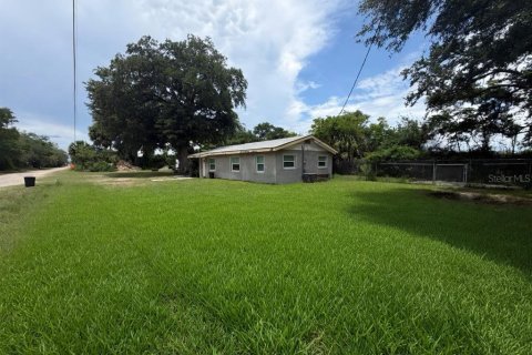 Immobilier commercial à Sanford, Floride 126.35 m2 № 2132306