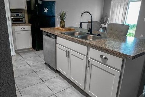 Casa en venta en Haines City, Florida, 4 dormitorios, 162.3 m2 № 1831150 - foto 11
