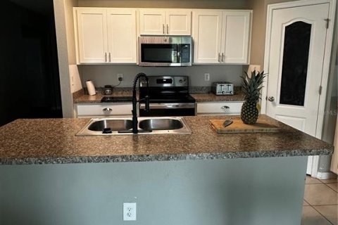 Casa en venta en Haines City, Florida, 4 dormitorios, 162.3 m2 № 1831150 - foto 12
