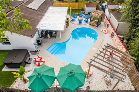 Casa en venta en Largo, Florida, 3 dormitorios, 131.64 m2 № 2283716 - foto 2