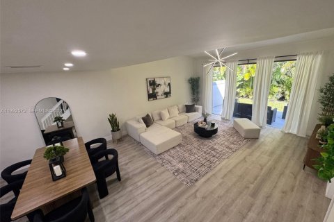 Купить таунхаус в Дорал, Флорида 3 спальни, 168.06м2, № 1993506 - фото 19