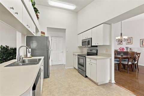 Villa ou maison à vendre à New Port Richey, Floride: 2 chambres, 146.88 m2 № 2425672 - photo 10